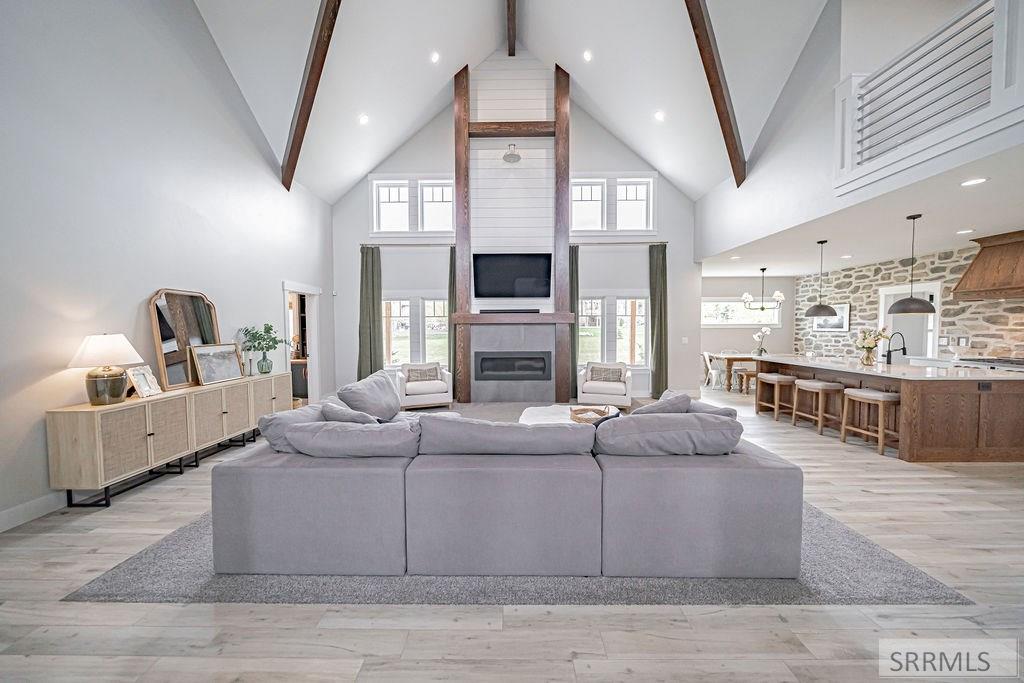 1713 Sage Hen Court Ammon, ID 83401 - Photo 8 of 70