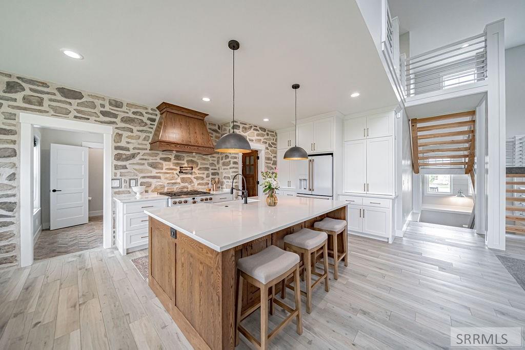 1713 Sage Hen Court Ammon, ID 83401 - Photo 9 of 70