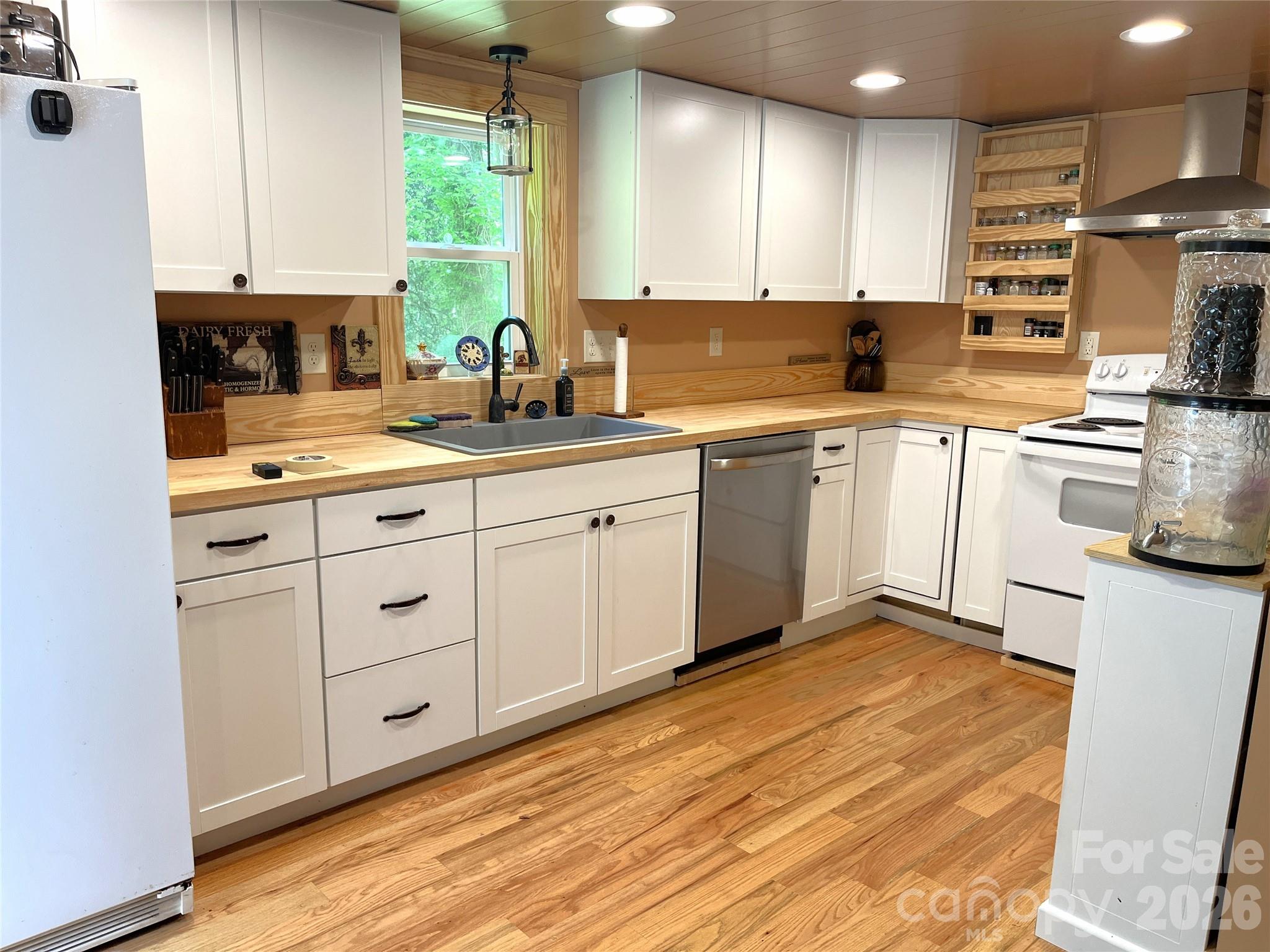 183 Cedarberry Glen Rutherfordton, NC 28139 - Photo 7 of 30