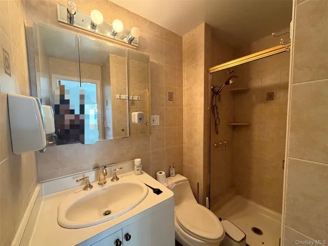 $1,450,000 | 224-01 59th Avenue | Bayside