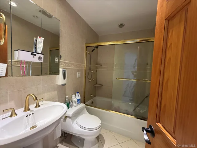 $1,450,000 | 224-01 59th Avenue | Bayside