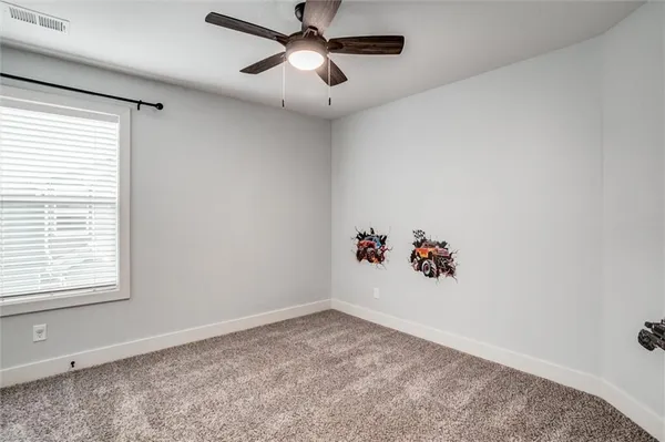$525,000 | 7370 North Lamar Drive, Kansas City, MO 64152