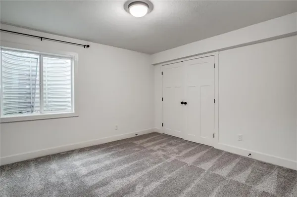 $525,000 | 7370 North Lamar Drive, Kansas City, MO 64152