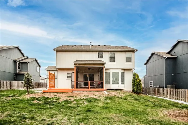 $525,000 | 7370 North Lamar Drive, Kansas City, MO 64152