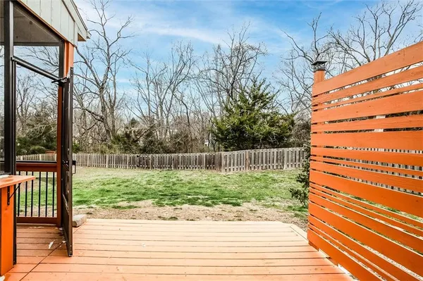 $525,000 | 7370 North Lamar Drive, Kansas City, MO 64152
