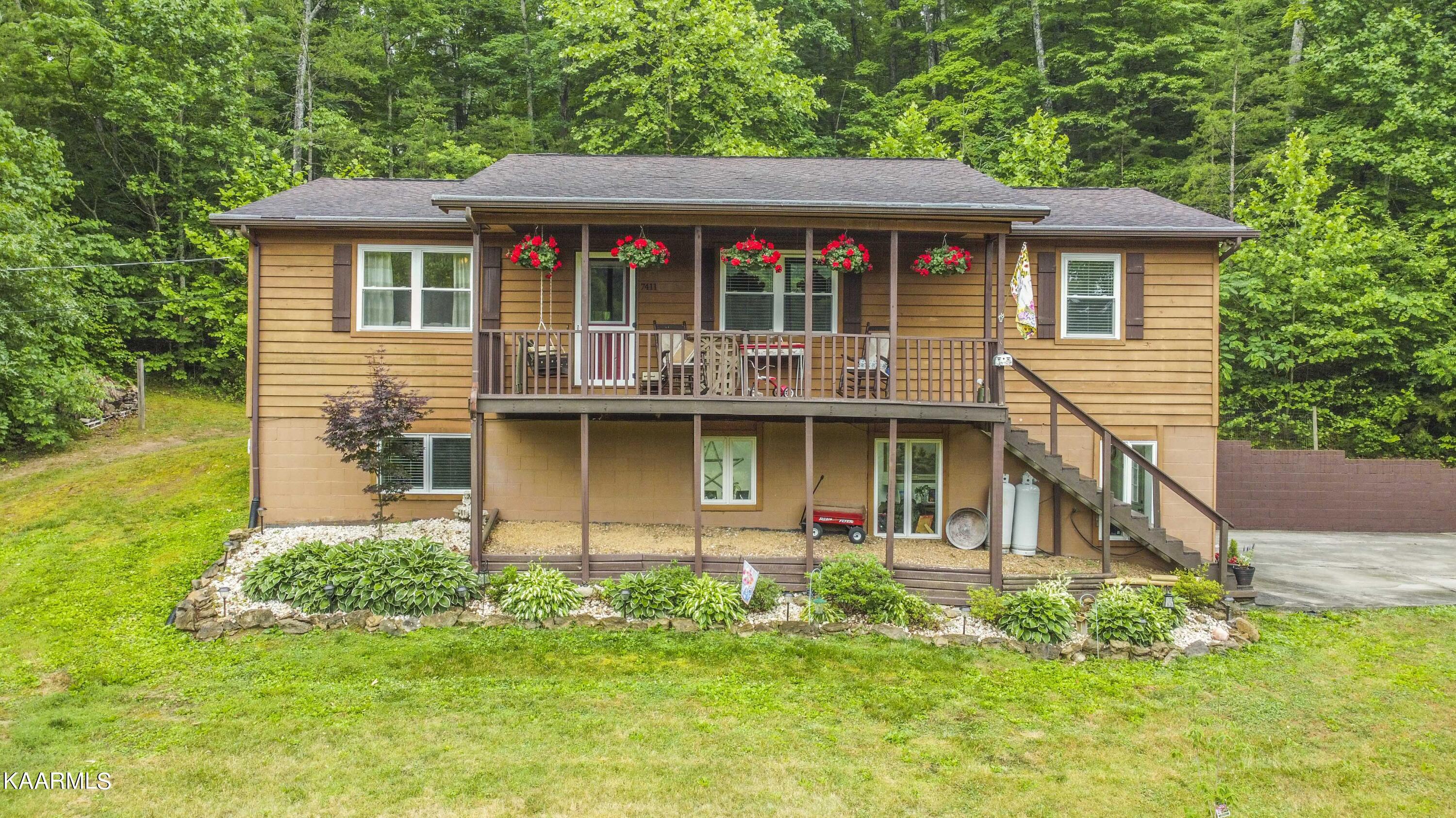 7411 Thomas Weaver Road Maynardville, TN 37807 - Photo 1 of 60 drone 11_1