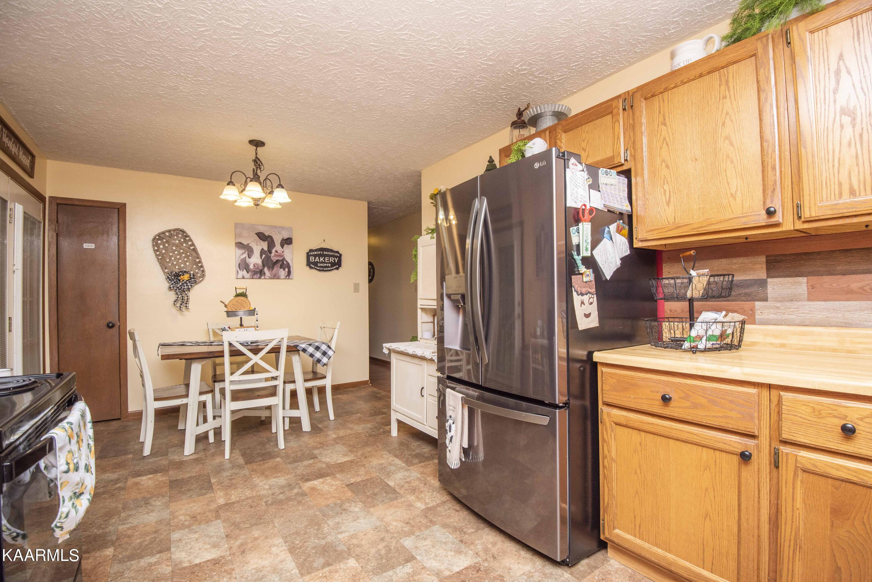 7411 Thomas Weaver Road Maynardville, TN 37807 - Photo 19 of 60 kitchen 2_1
