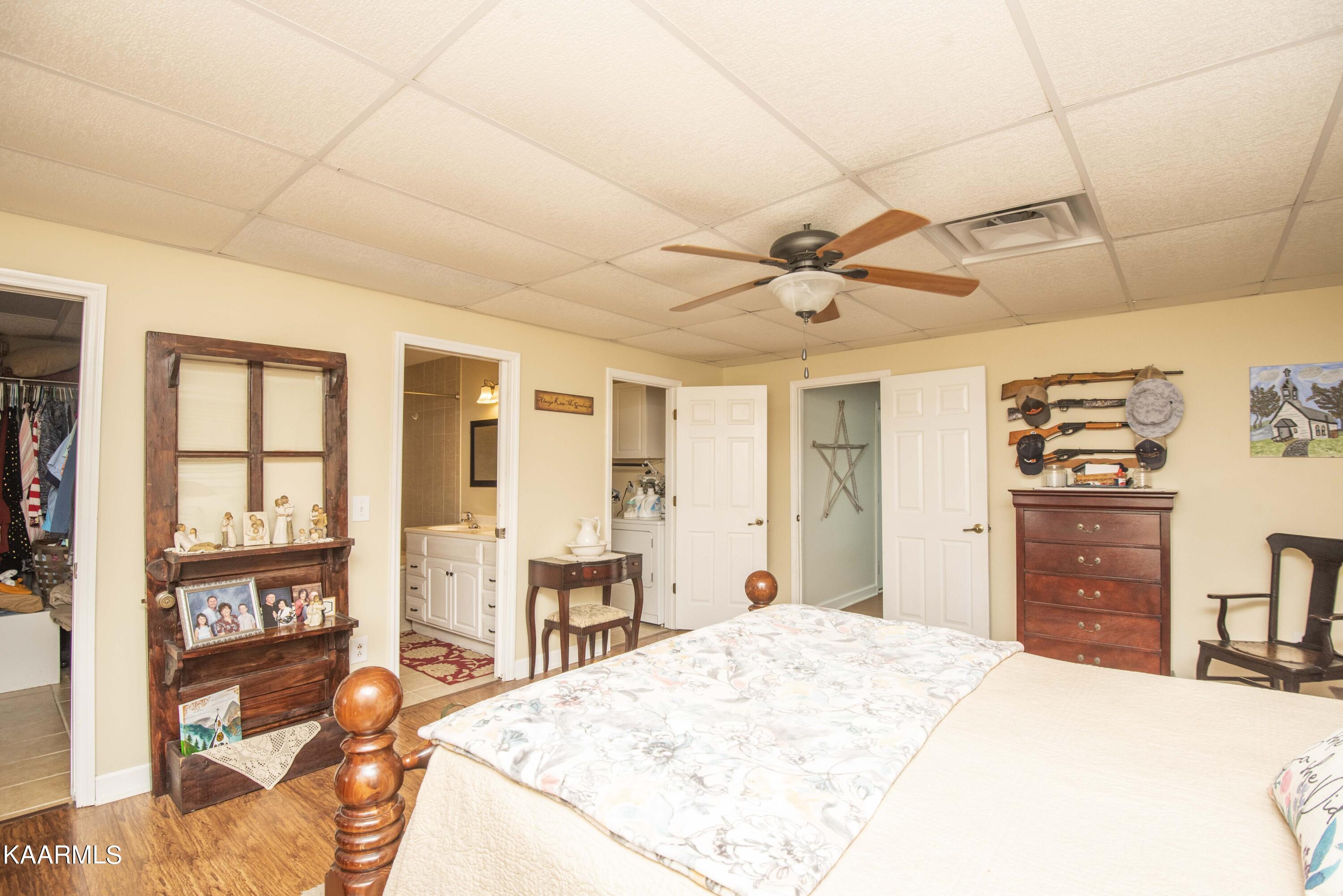7411 Thomas Weaver Road Maynardville, TN 37807 - Photo 31 of 60 master bed 1_1