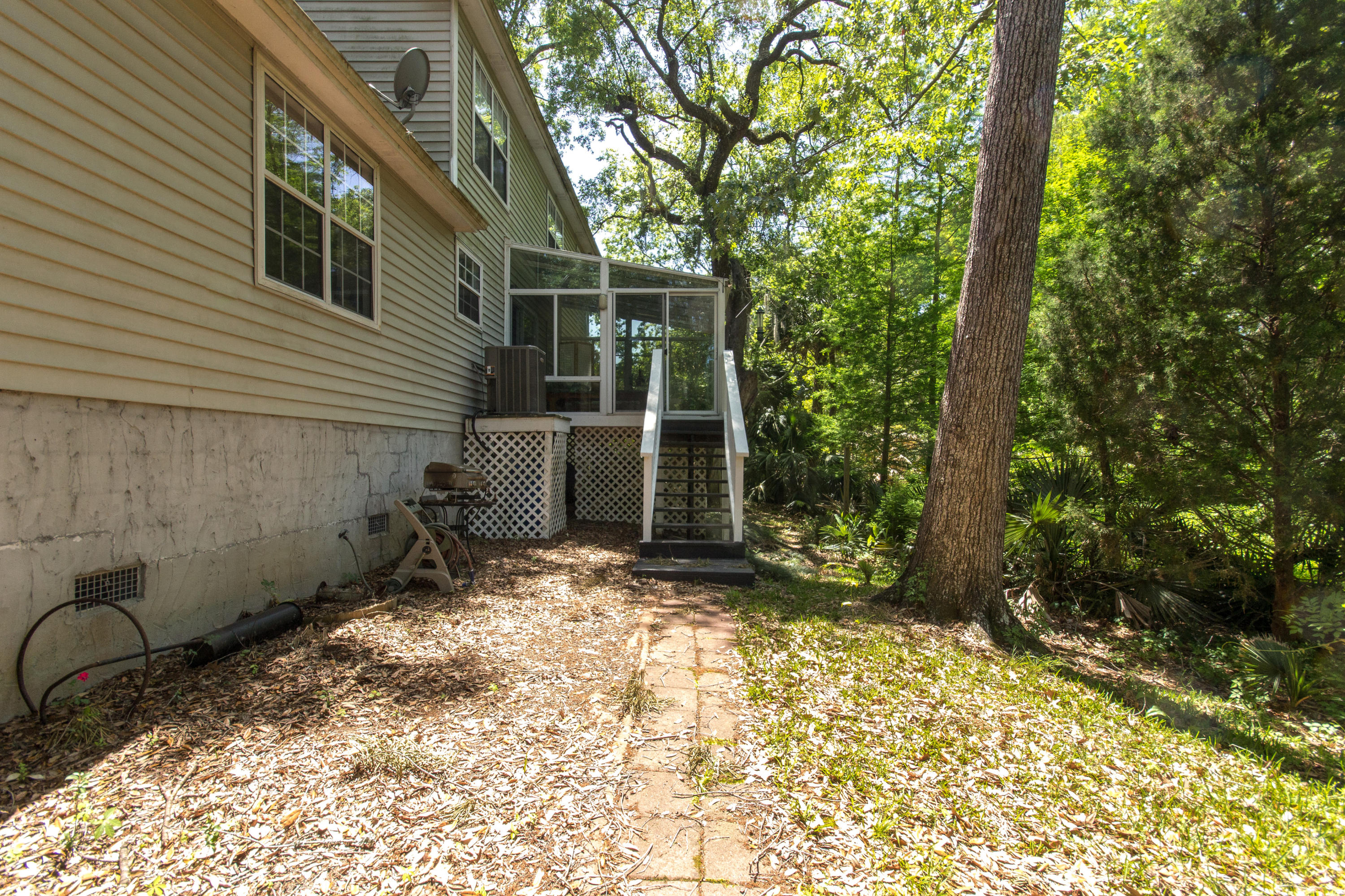 2326 Fidling Road Charleston, SC 29414 - Photo 30 of 35 2326 Fidling Rd