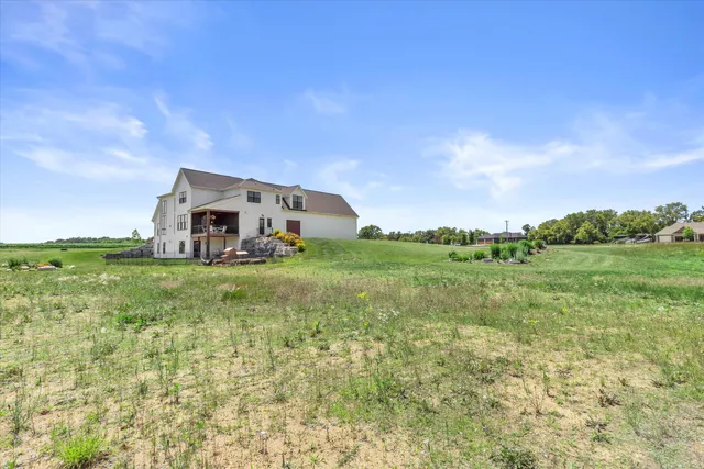 $1,300,000 | S53-w26764 Gemstone Court, Waukesha, WI 53189