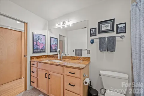 $475,000 | 12 South Lexington Avenue, Unit 401, Asheville, NC 28801