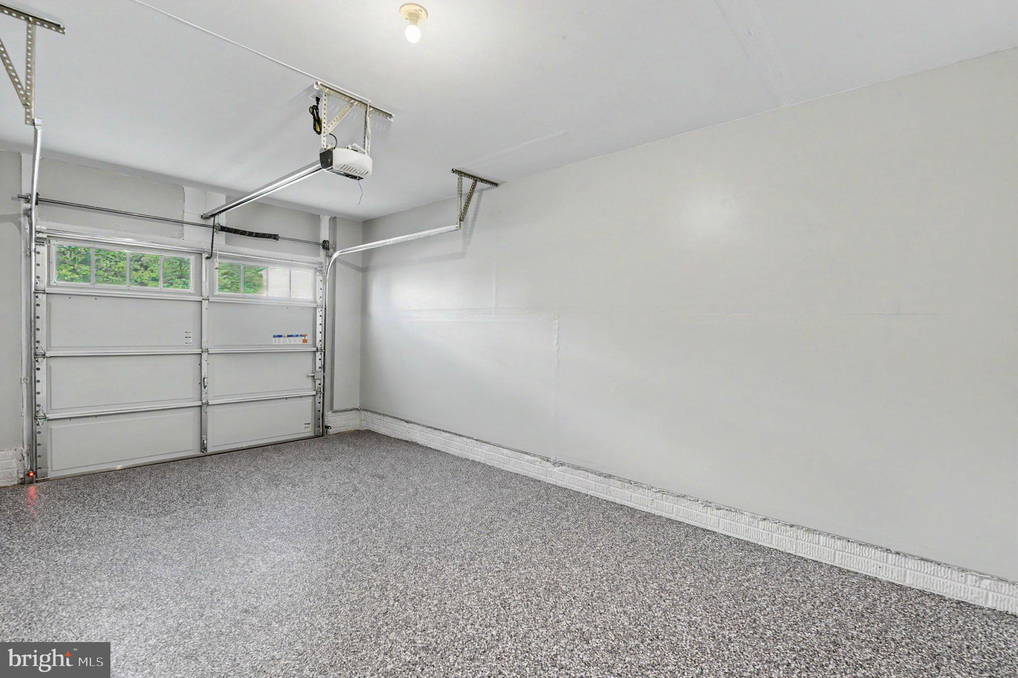 238 Waterstone Road Essex, MD 21221 - Photo 10 of 39 an empty room with a empty space