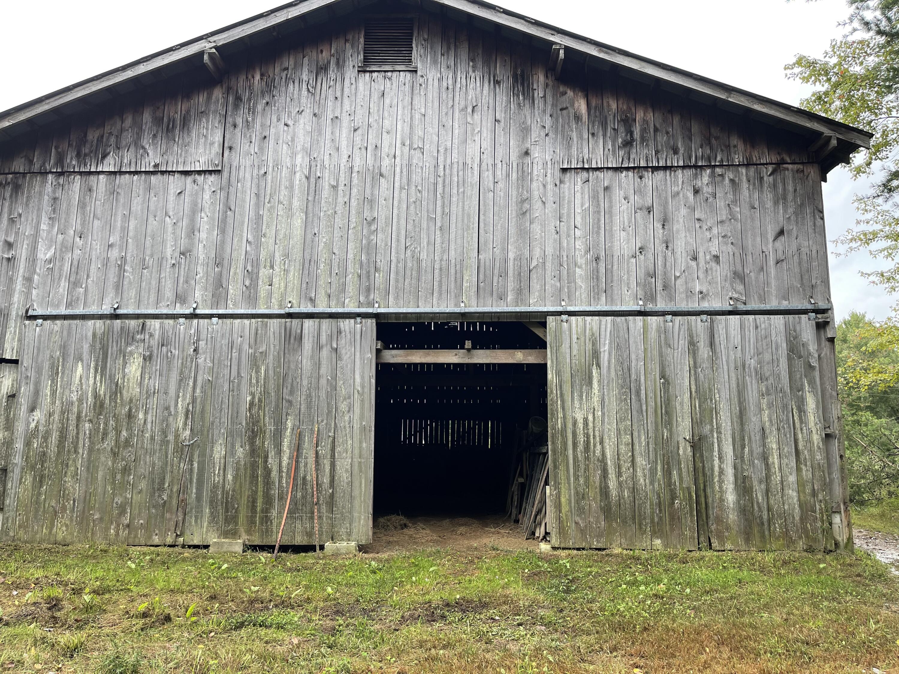 9999 Mildred Road McKee, KY 40447 - Photo 1 of 26 IMG_1673
