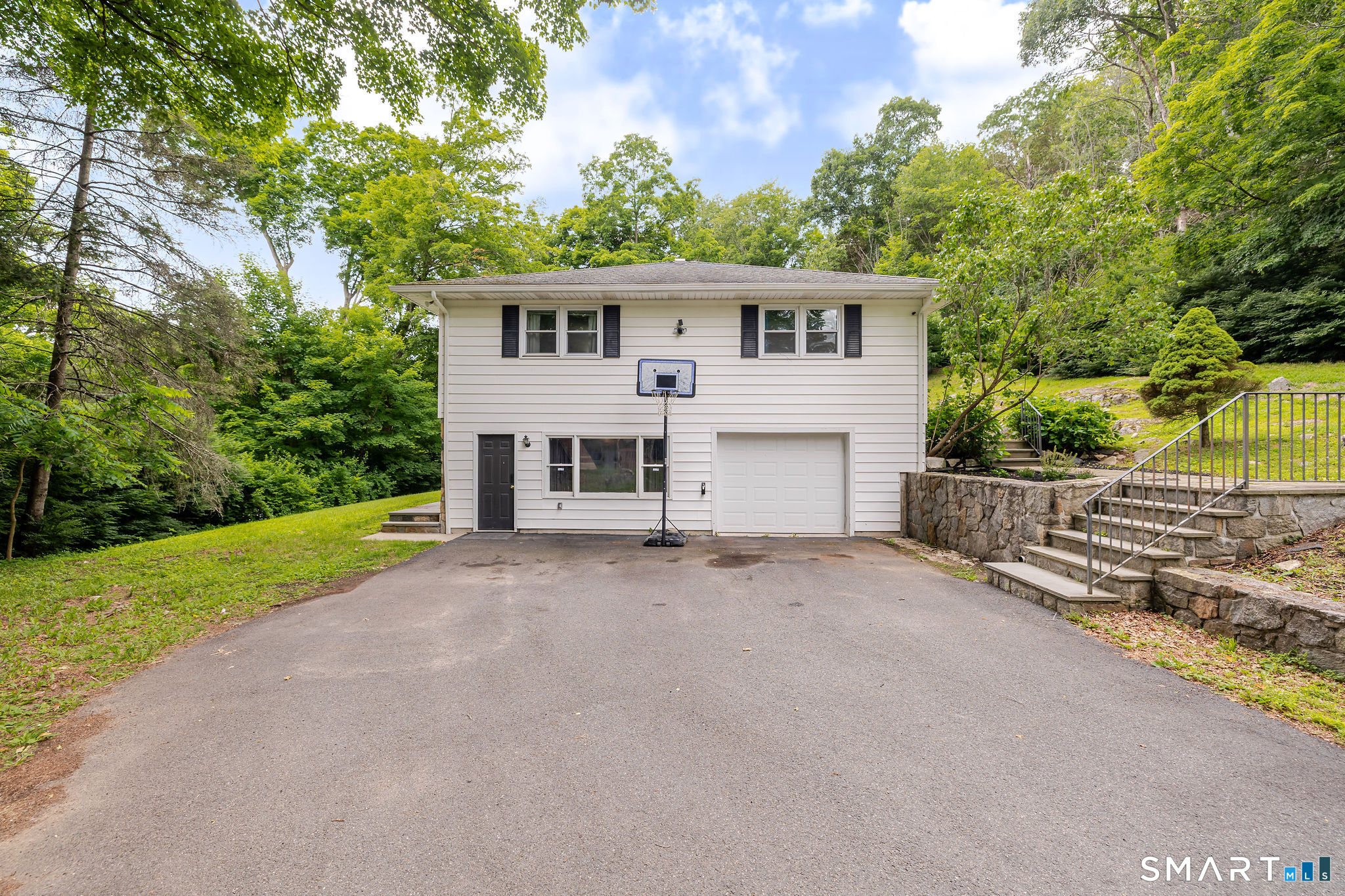 2 Leach Hollow Road Sherman, CT 06784 - Photo 2 of 31