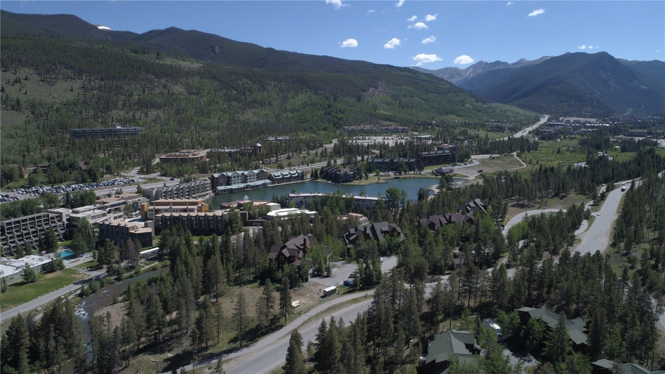 125 Lake Ridge Circle, Unit 1867 Keystone, CO 80435 - Photo 13 of 42 a view of a city