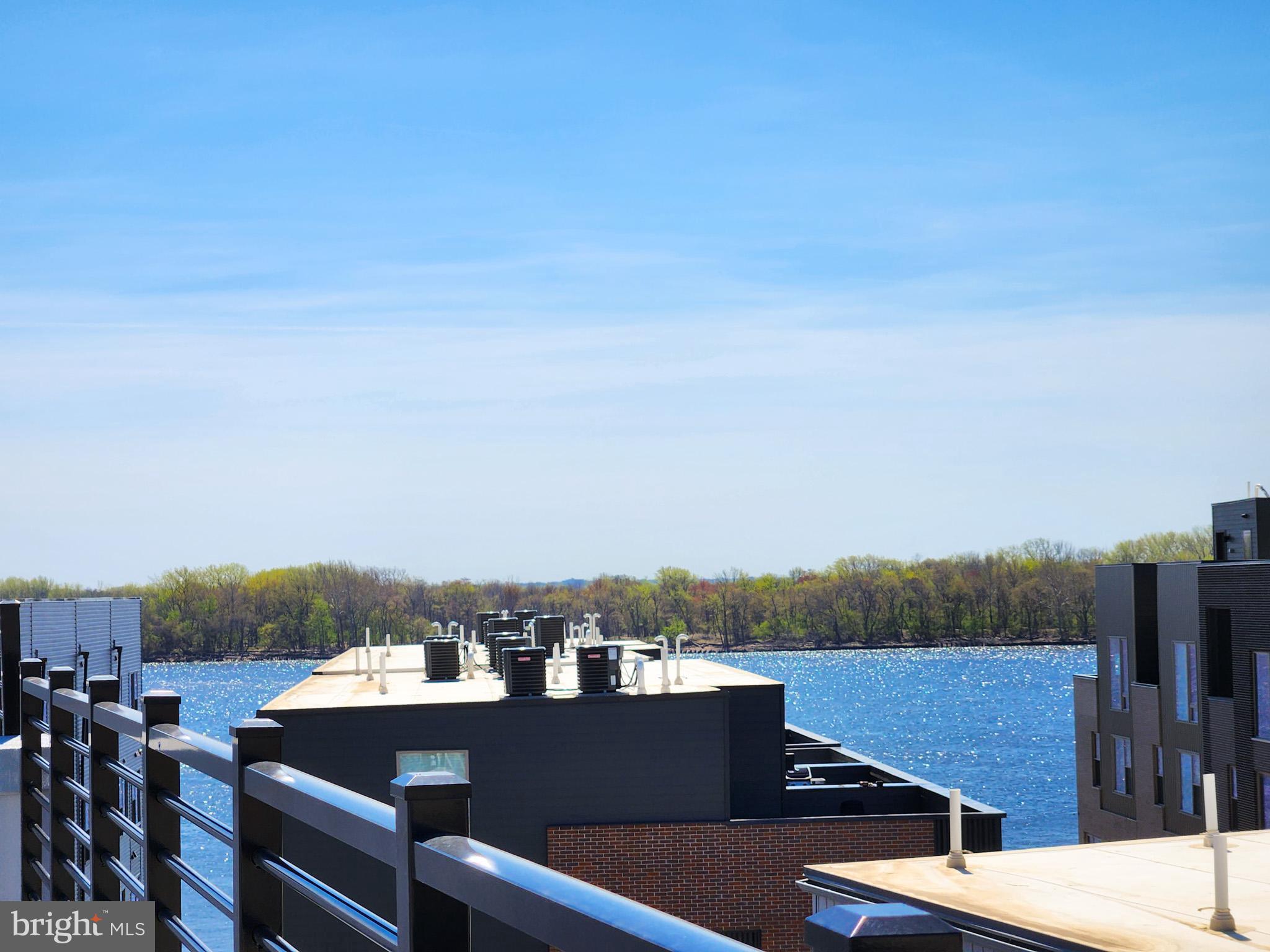 3150 Parkview Walk, Unit 213 Philadelphia, PA 19125 - Photo 19 of 21 a view of a terrace with couches and sky view
