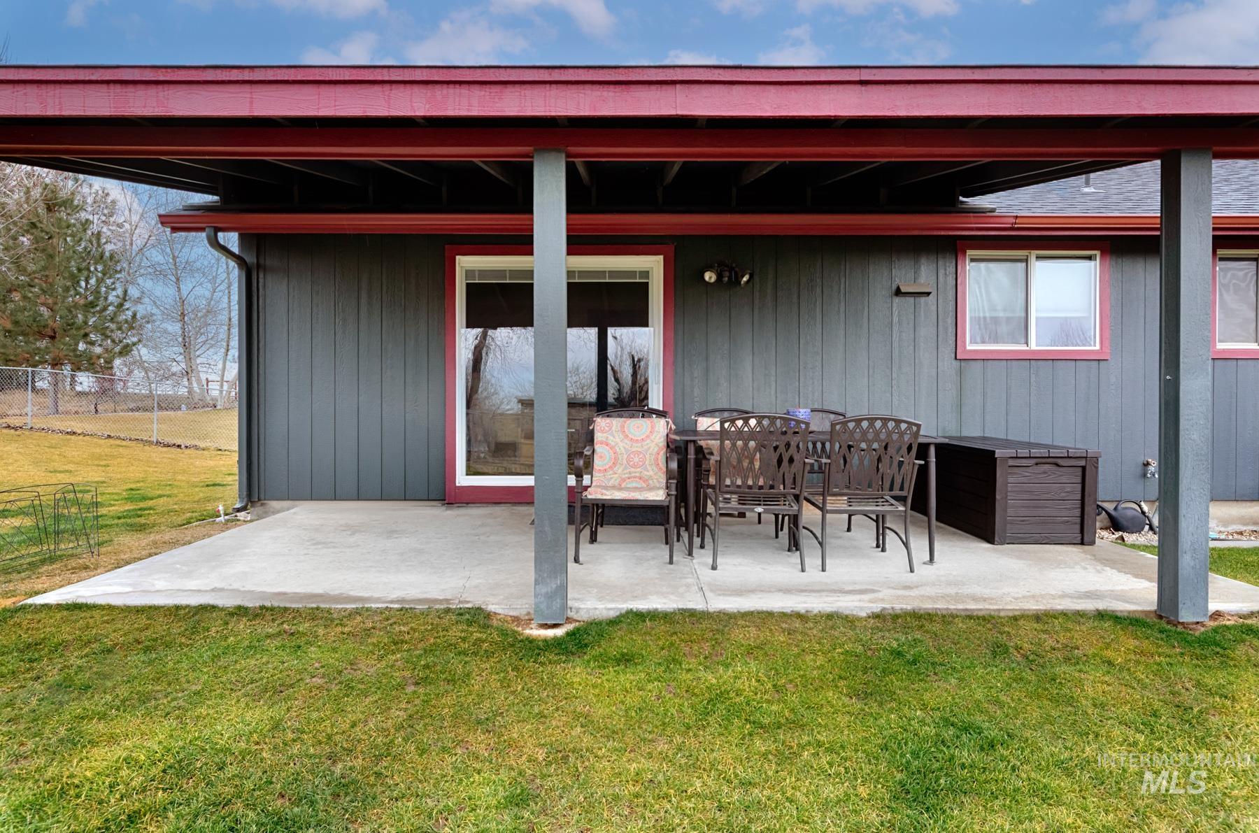 7500 Pleasant View Drive Caldwell, ID 83607 - Photo 18 of 43 View of patio / terrace