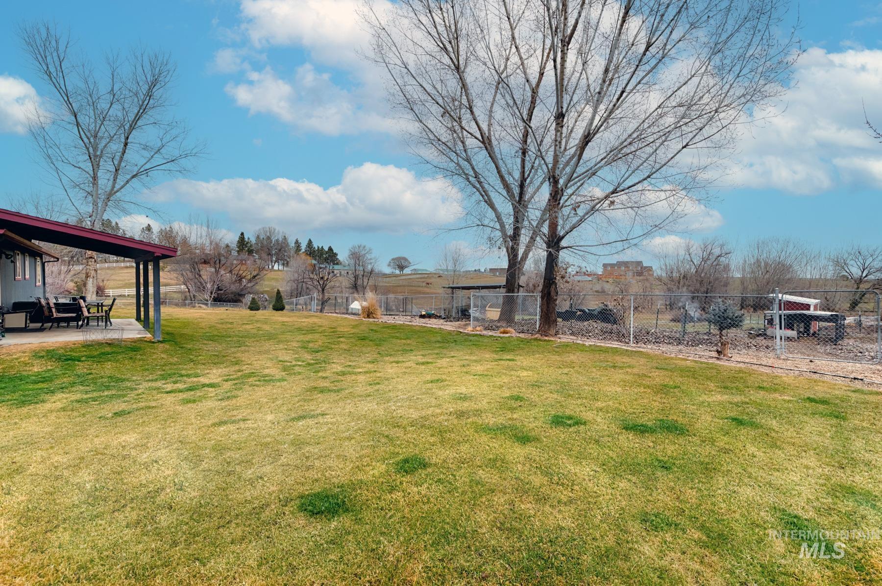7500 Pleasant View Drive Caldwell, ID 83607 - Photo 35 of 43 View of yard with a patio