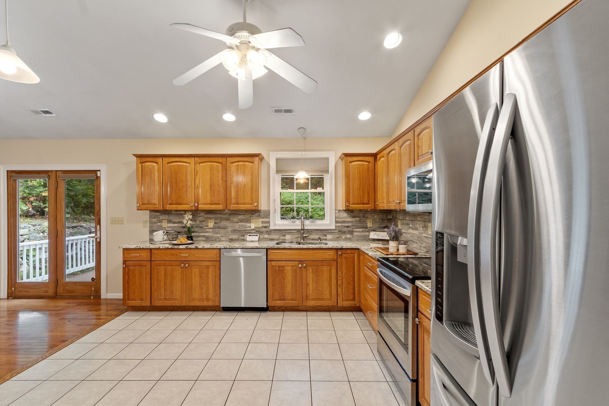 17 Teddy Road Worcester, MA 01603 - Photo 16 of 39 Gallery Image 16