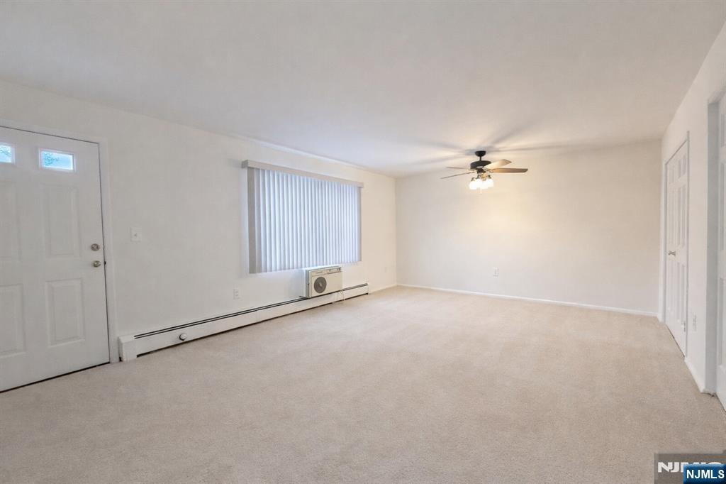 55 Knox Terrace, Unit 1A Wayne, NJ 07470 - Photo 4 of 9 a view of an empty room