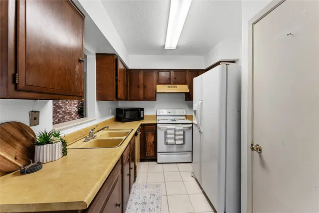 $119,000 | 6947 Chasewood Drive, Houston, TX 77489