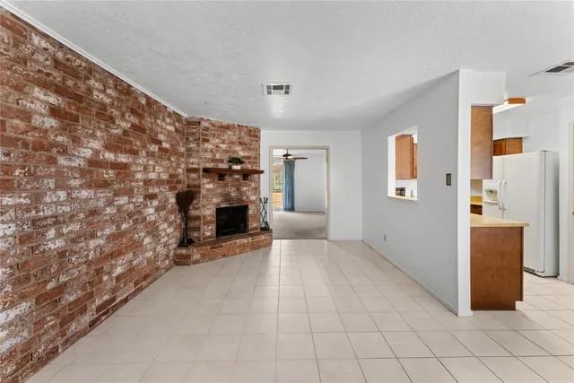 $119,000 | 6947 Chasewood Drive, Houston, TX 77489