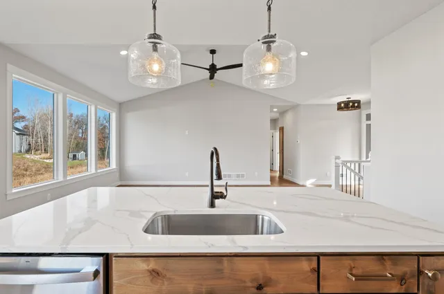 $565,900 | 11287 195th Circle Northwest, Elk River, MN 55330