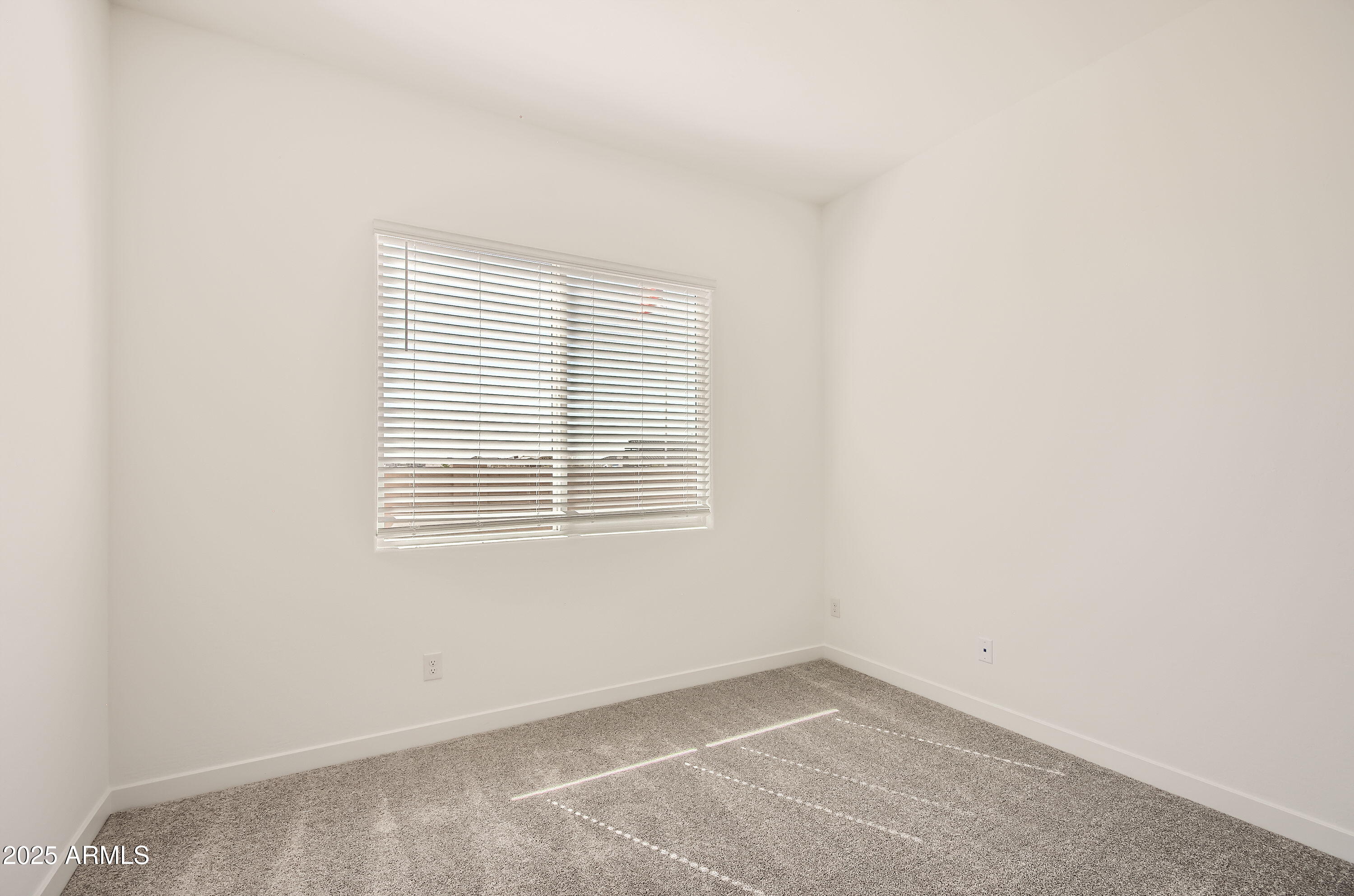 974 Saddle Run Apache Junction, AZ 85120 - Photo 18 of 36 NG Bed