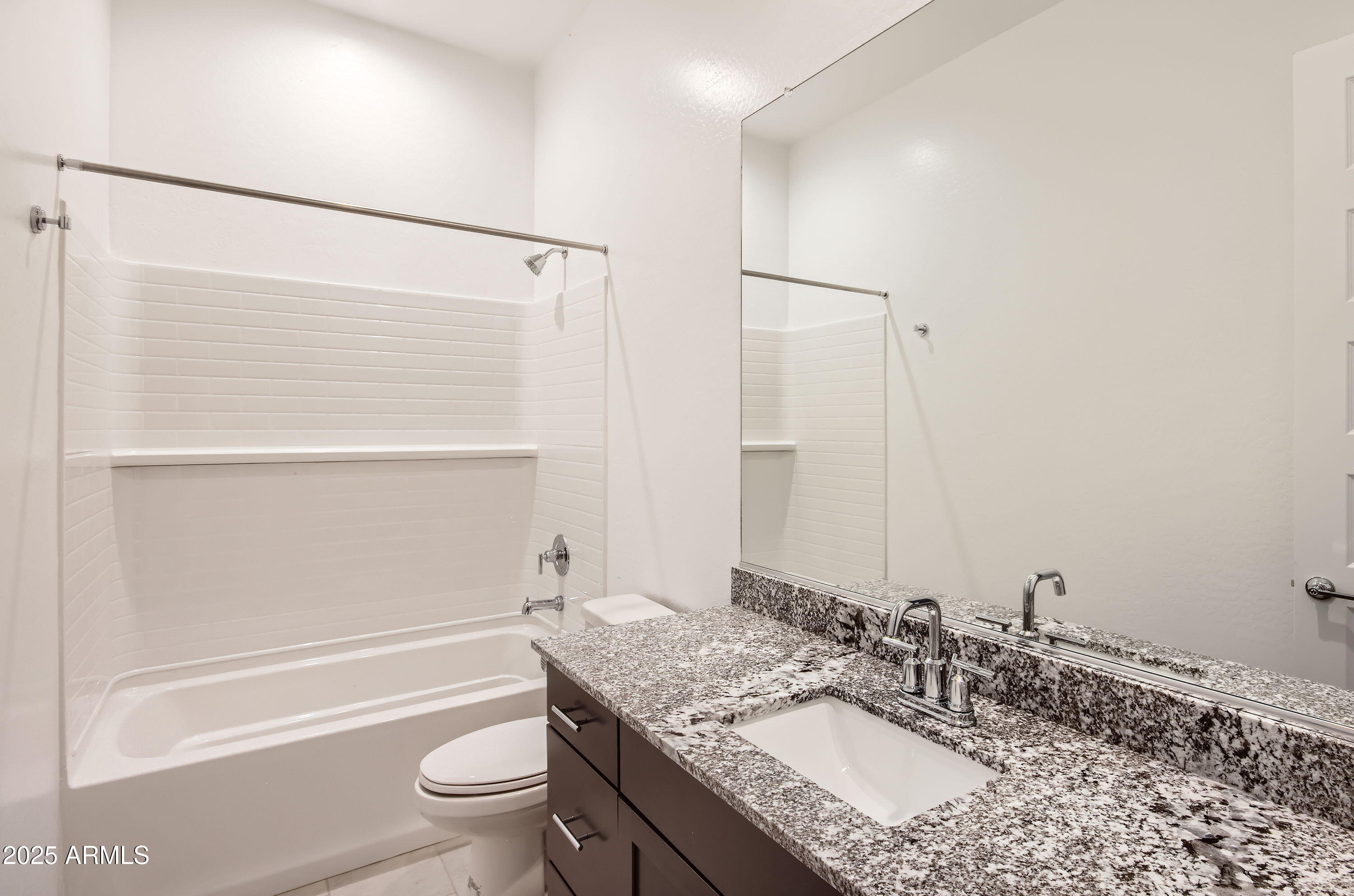 974 Saddle Run Apache Junction, AZ 85120 - Photo 23 of 36 Bath2