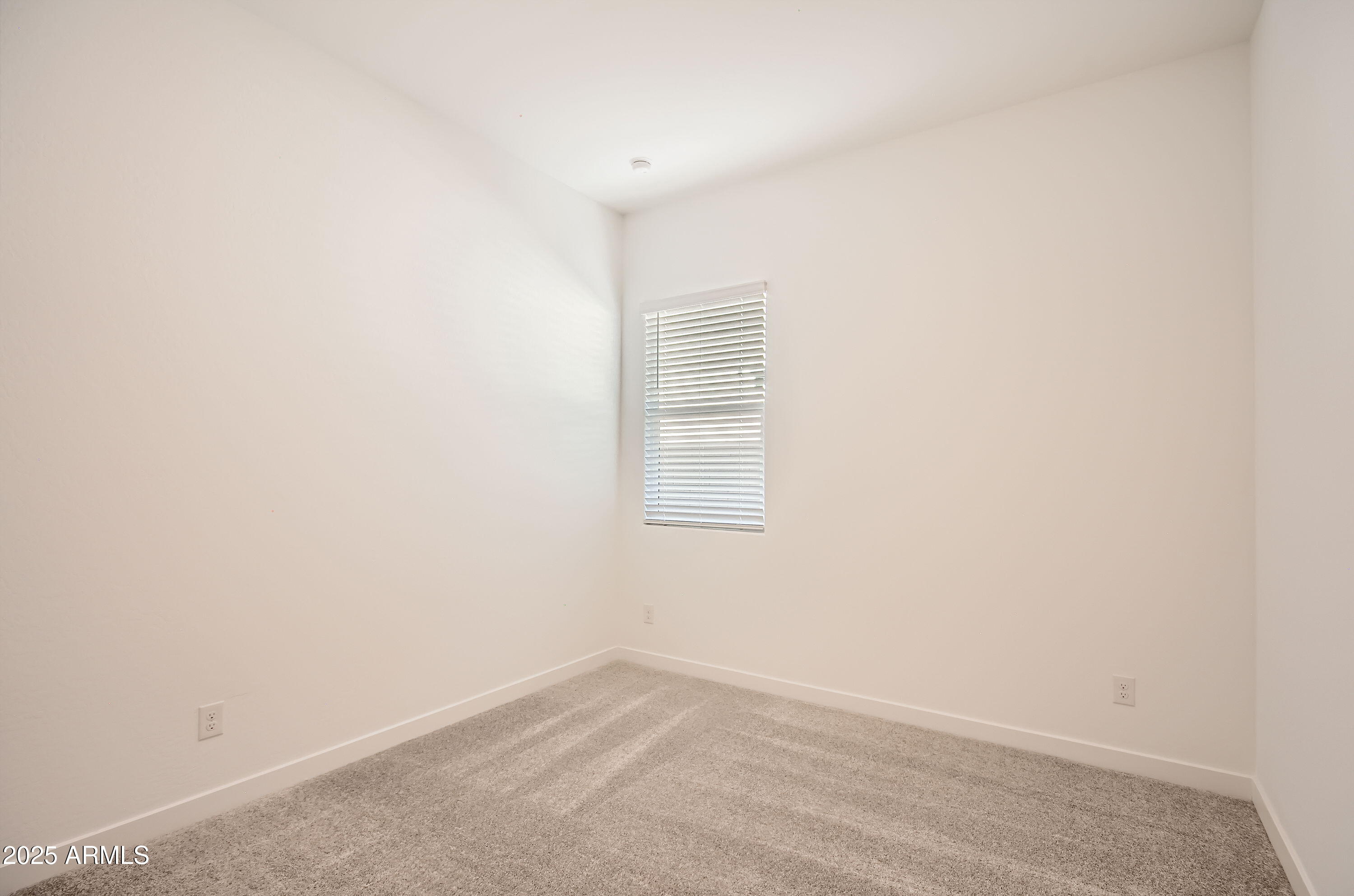 974 Saddle Run Apache Junction, AZ 85120 - Photo 24 of 36 Bed3