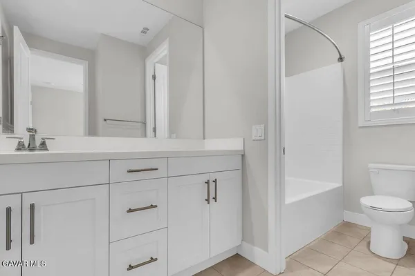 $1,015,250 | 25145 Cherry Ridge Drive, Santa Clarita, CA 91387