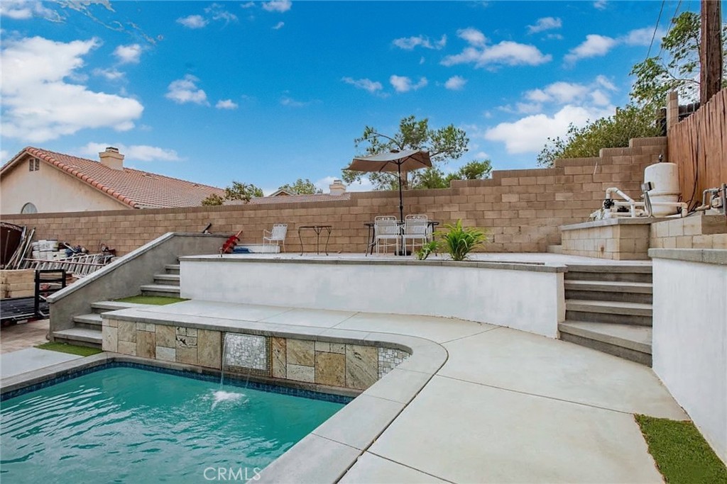 38603 Sage Tree Street Palmdale, CA 93551 - Photo 15 of 17 a view of a terrace