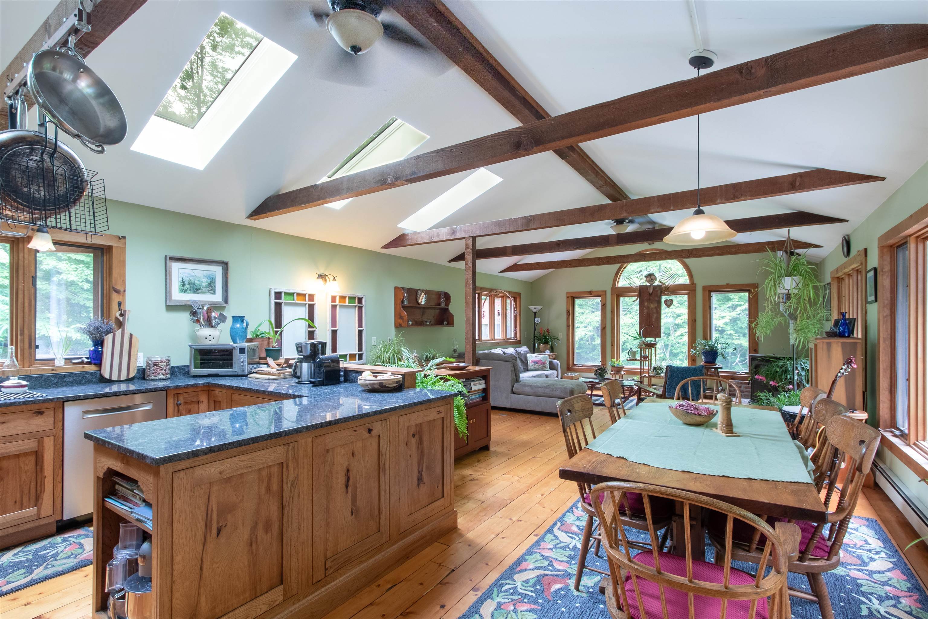218 Keith Hill Road Londonderry, VT 05148 - Photo 11 of 20 Gallery Image 11