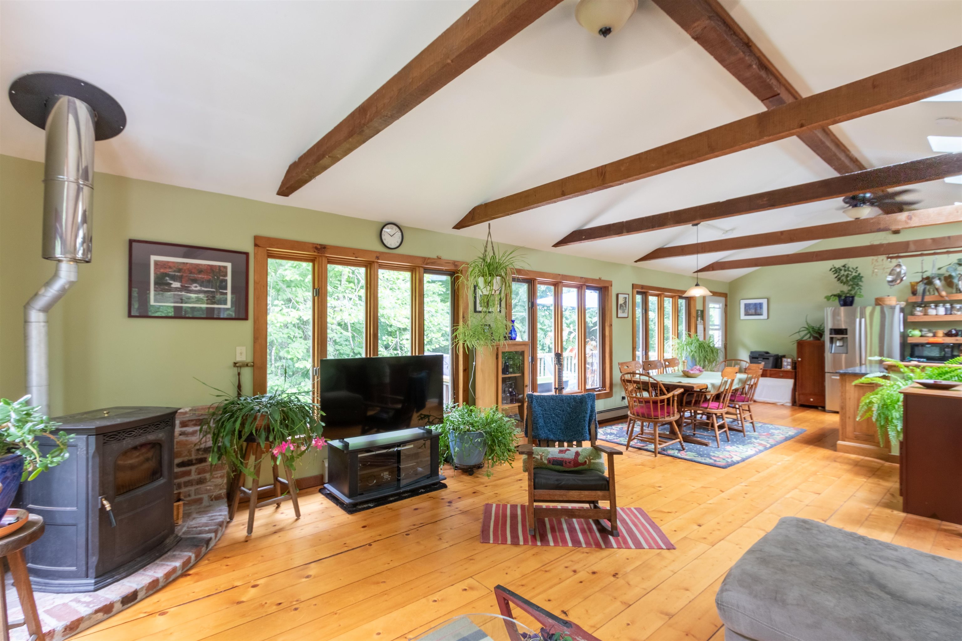 218 Keith Hill Road Londonderry, VT 05148 - Photo 8 of 20 Gallery Image 8