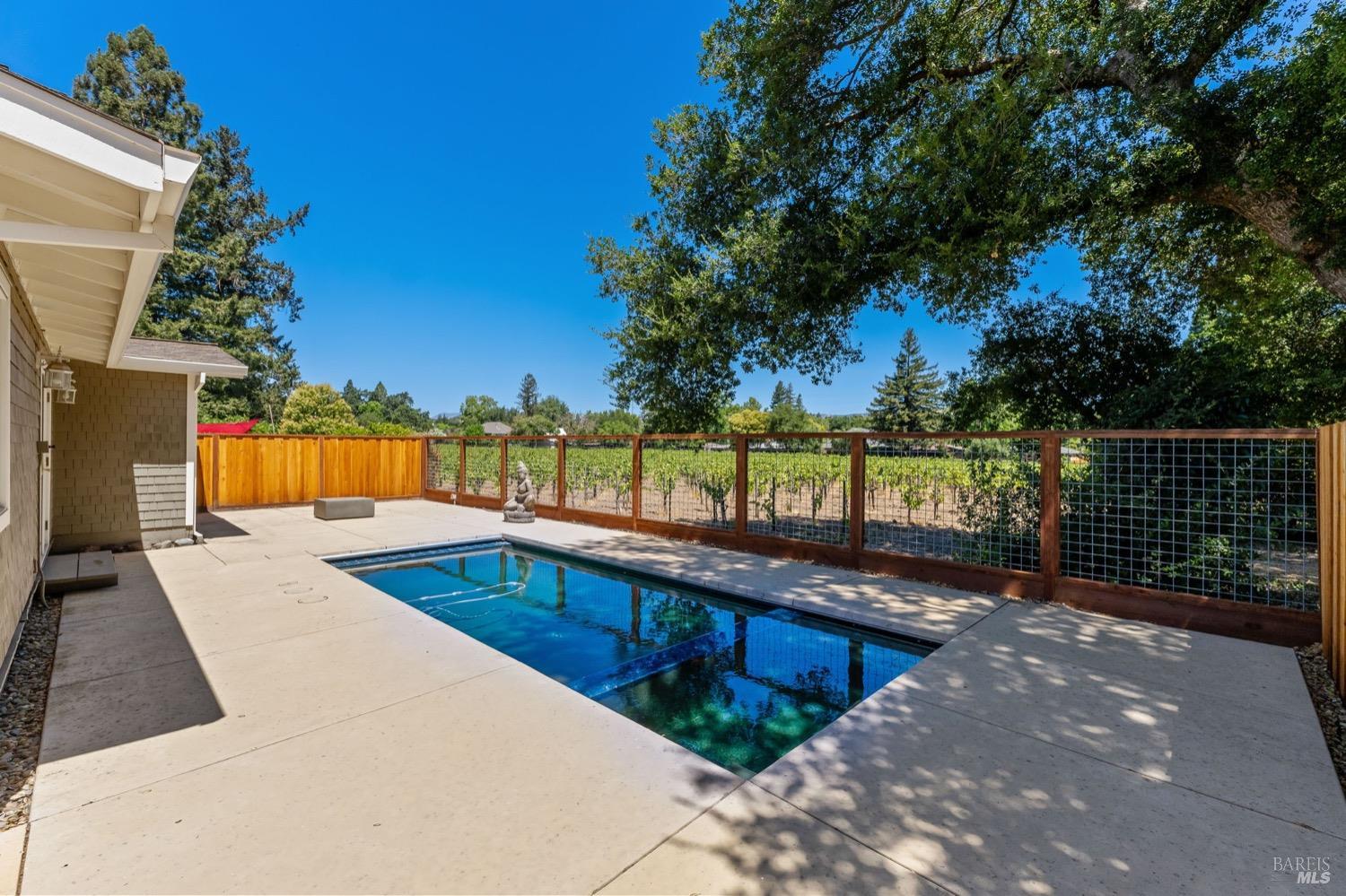 1040 Valley View Street St. Helena, CA 94574 - Photo 17 of 23