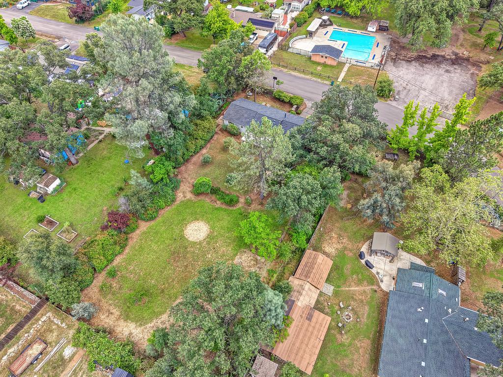 6689 Rhodes Avenue Placerville, CA 95667 - Photo 58 of 60 an aerial view of residential houses with outdoor space