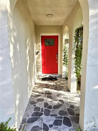 $380,000 | 11230 Taft Lane, Seffner, FL 33584