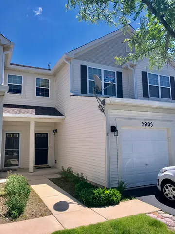 $2,200 | 2903 Falling Waters Drive, Lindenhurst, IL 60046