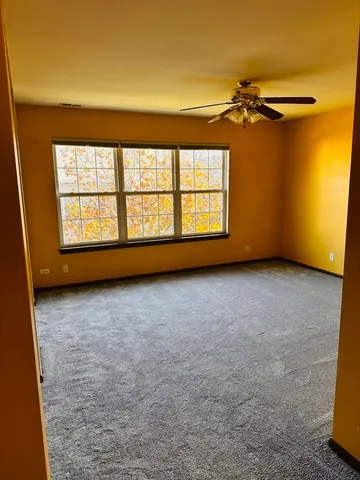 $2,200 | 2903 Falling Waters Drive, Lindenhurst, IL 60046