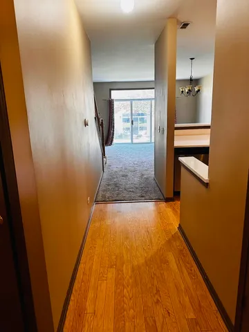 $2,200 | 2903 Falling Waters Drive, Lindenhurst, IL 60046