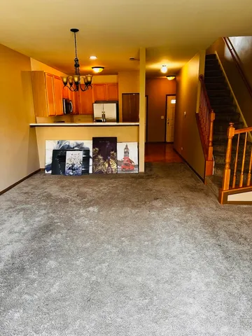 $2,200 | 2903 Falling Waters Drive, Lindenhurst, IL 60046