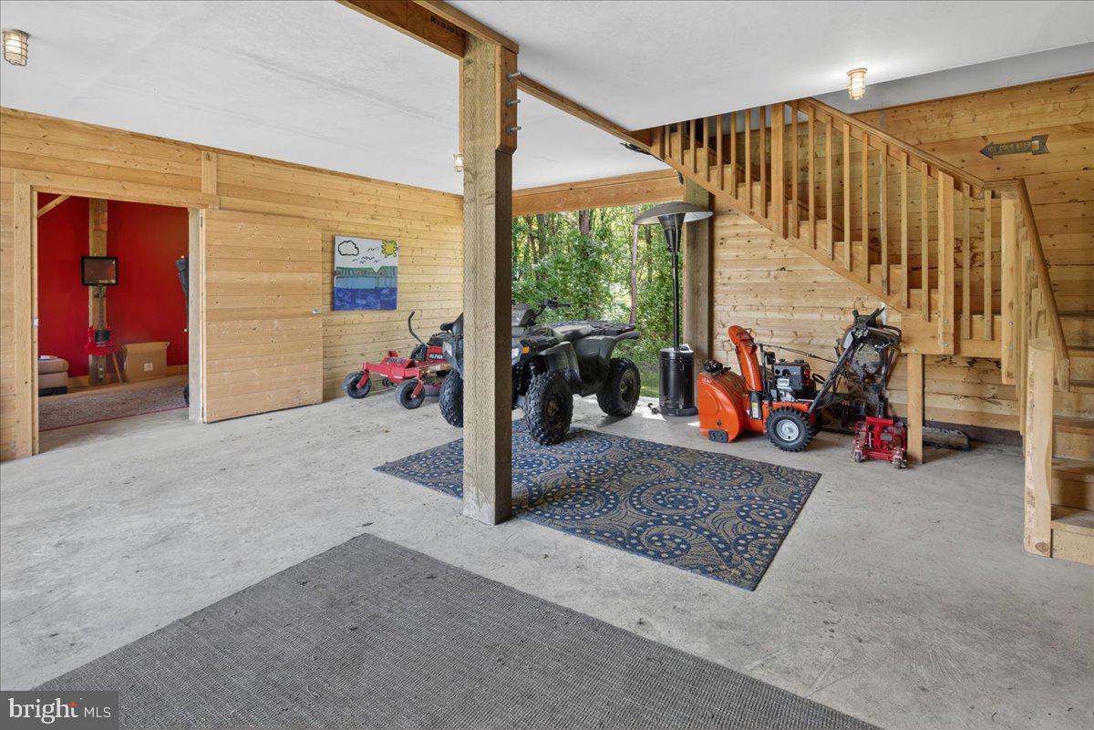 219 Lambertville Hopewell Road Hopewell, NJ 08525 - Photo 41 of 73 Barn Main Floor