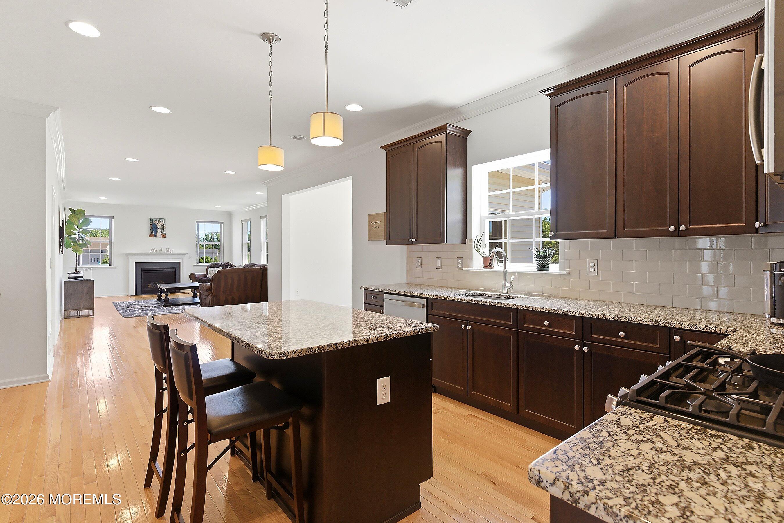 6 Valley Court Cream Ridge, NJ 08514 - Photo 13 of 48 23-Kitchen 1G