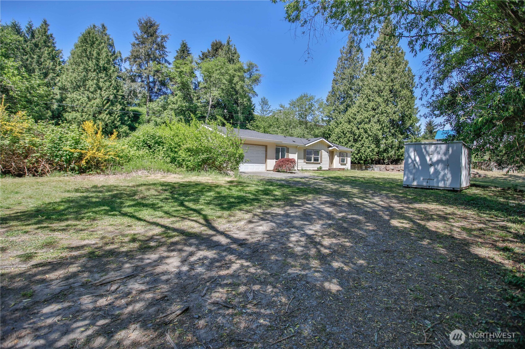 4717 Hansen Drive Clinton, WA 98236 - Photo 17 of 24