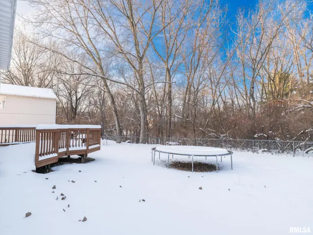 $189,900 | 3317 West Richwoods Boulevard, Peoria, IL 61604