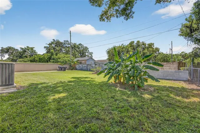 $2,900 | 2502 Vine Street, Orlando, FL 32806