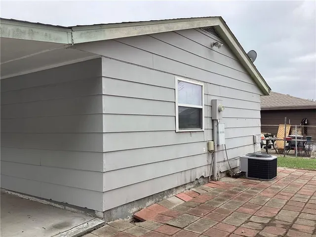 $199,000 | 656 Spartan Lane, Kenner, LA 70065