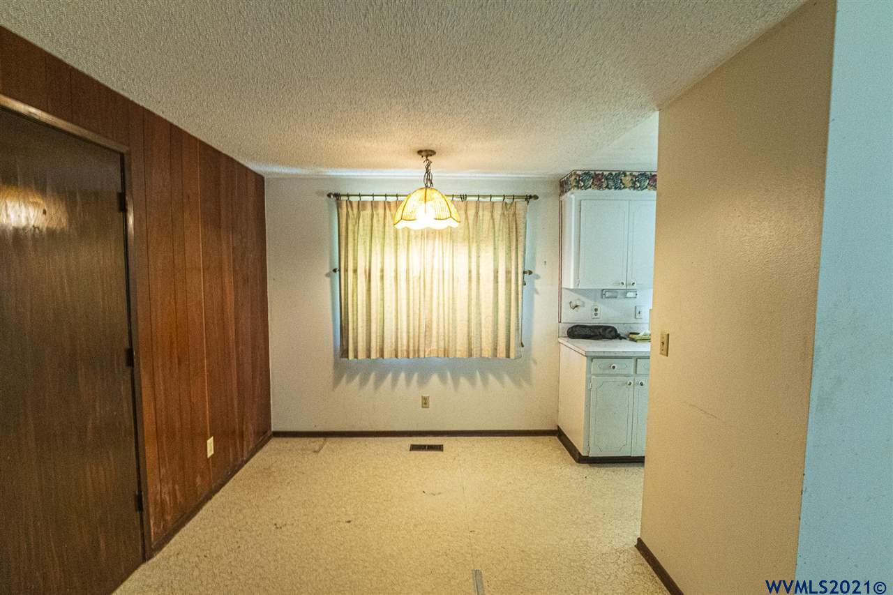 2507 Grand Prairie Road Southeast Albany, OR 97322 - Photo 10 of 14 Gallery Image 10