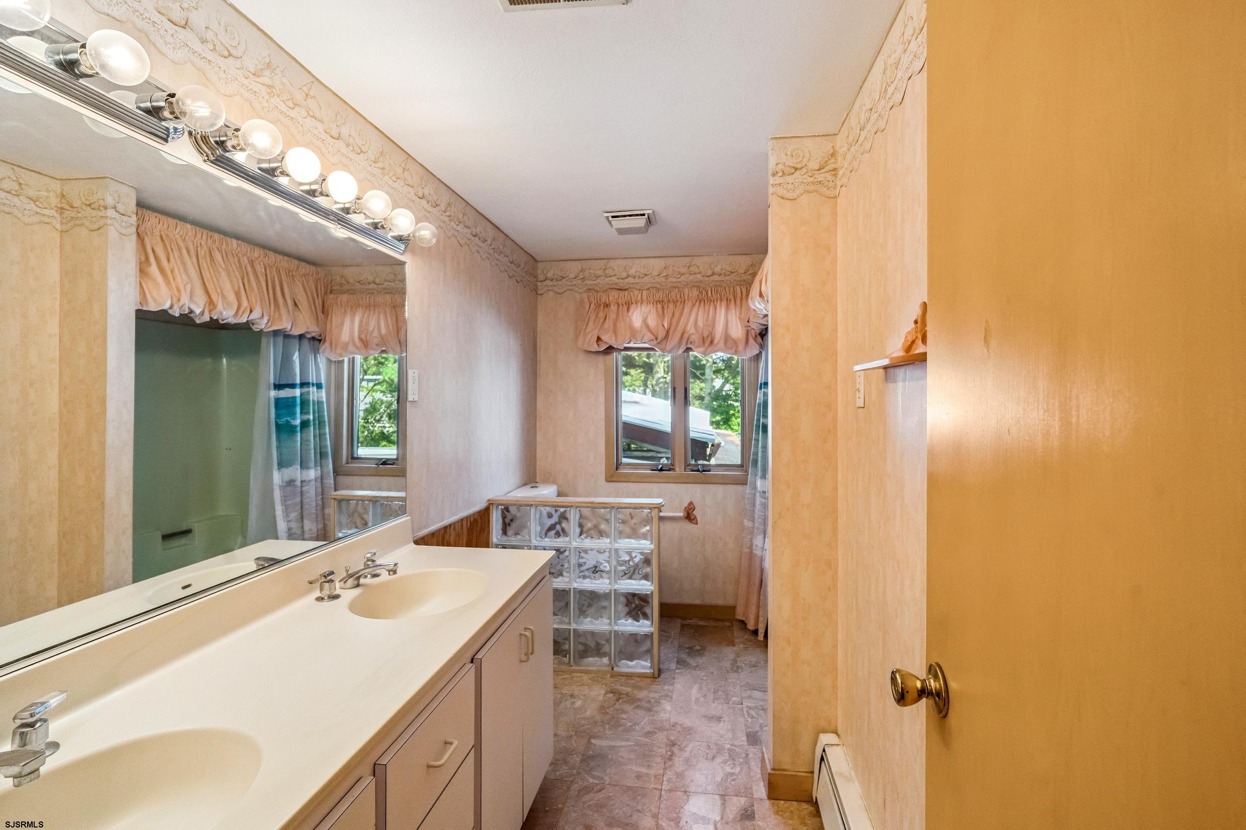 4 East Curran Drive Absecon, NJ 08201 - Photo 43 of 58
