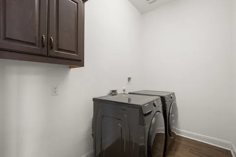 $1,200,000 | 2817 Gatlin Cove, Leander, TX 78641